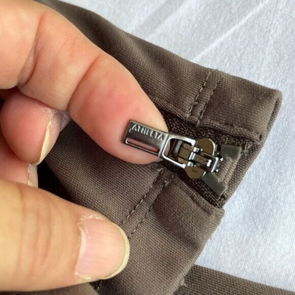 Athleta Delancey Moto‎ Tight Womens Leggings Size S Taupe Zip Ankle/Pockets Work - Picture 14 of 15